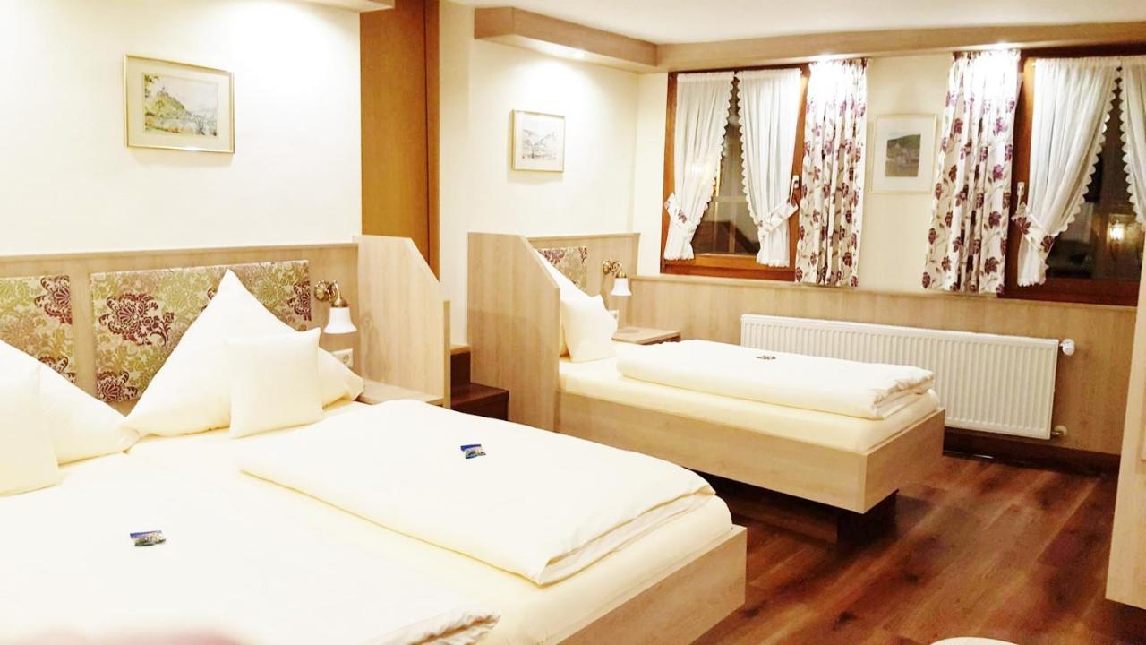 Hotel Gute Quelle 바일슈타인 외부 사진
