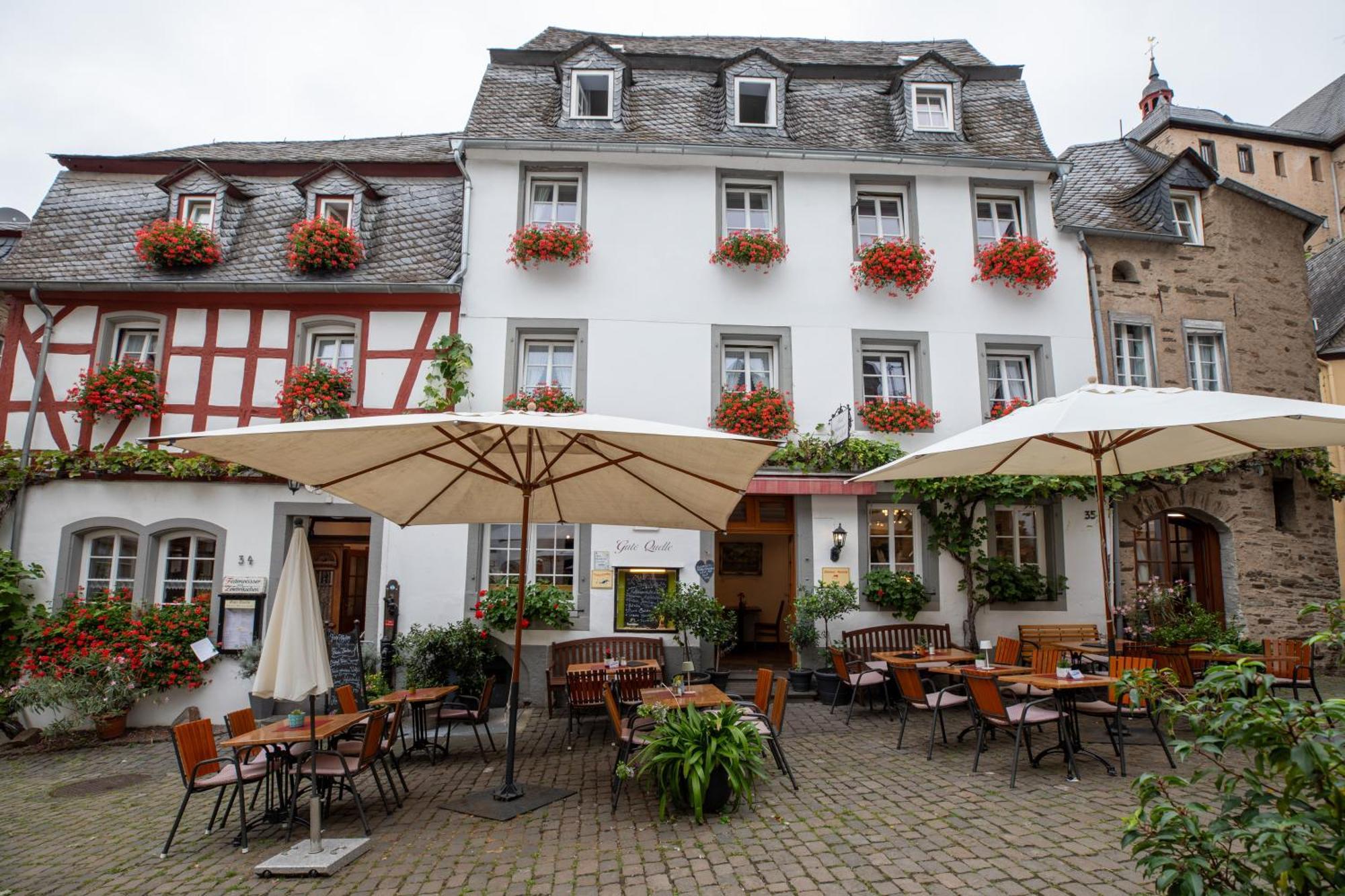 Hotel Gute Quelle 바일슈타인 외부 사진
